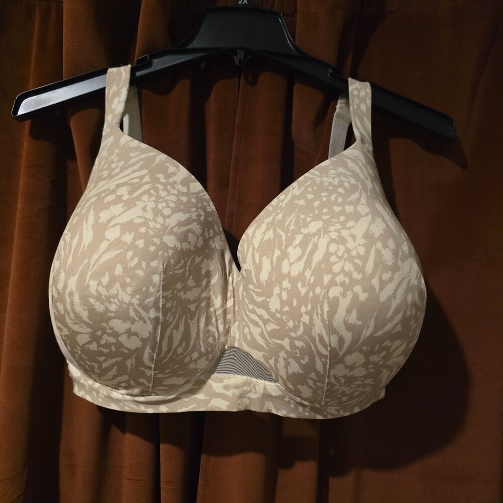 Cacique Lightly Lined Full Coverage Cooling Bra - image 1